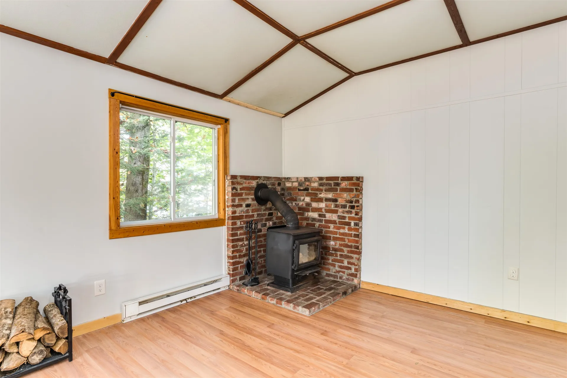 296 Camelot Shore Drive Farmington NH 03835