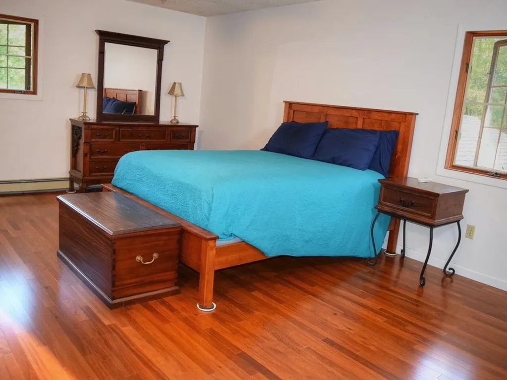 1354 Roscoe Road Charlotte VT 05445