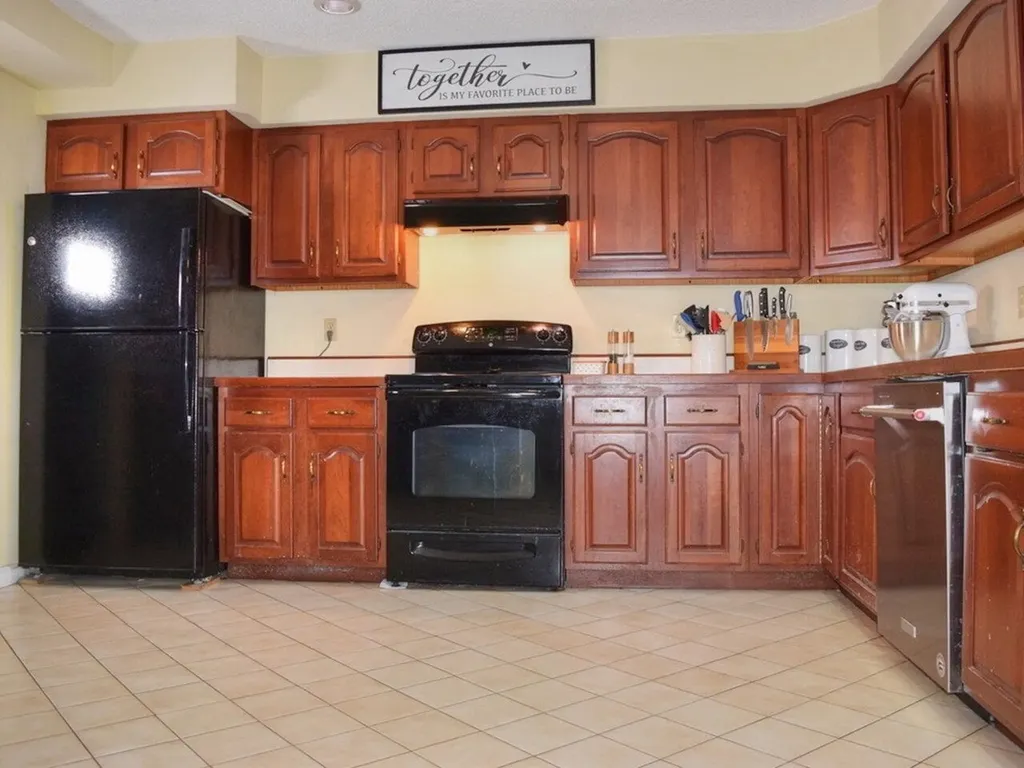 1354 Roscoe Road Charlotte VT 05445