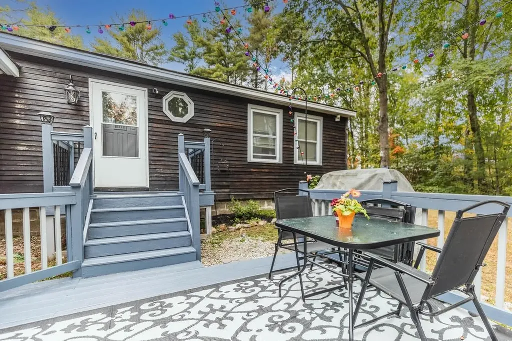 544 H Road Acton ME 04001