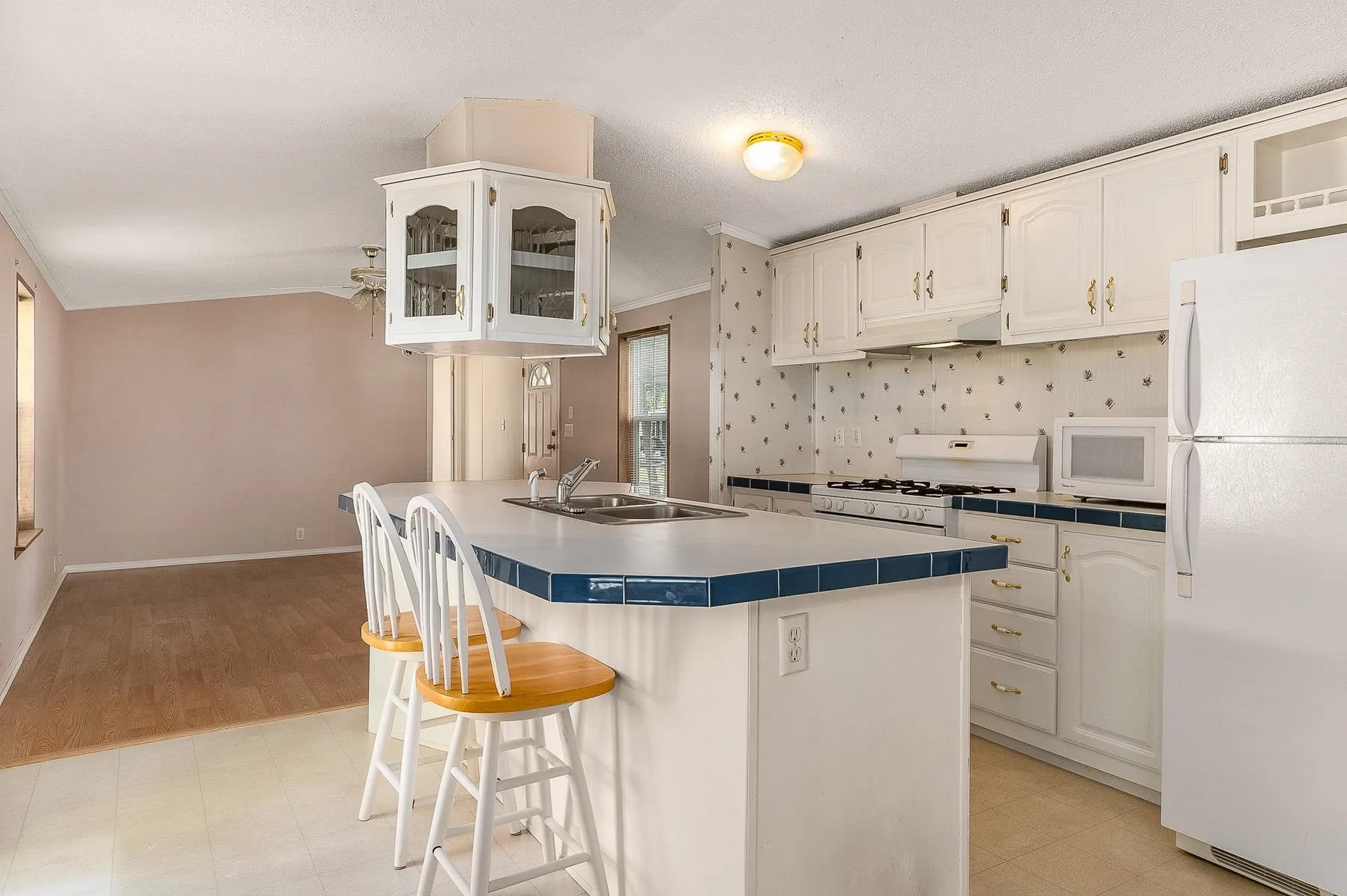 97 Colonial Village Somersworth NH 03878