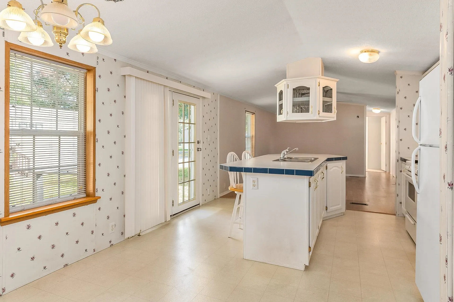 97 Colonial Village Somersworth NH 03878