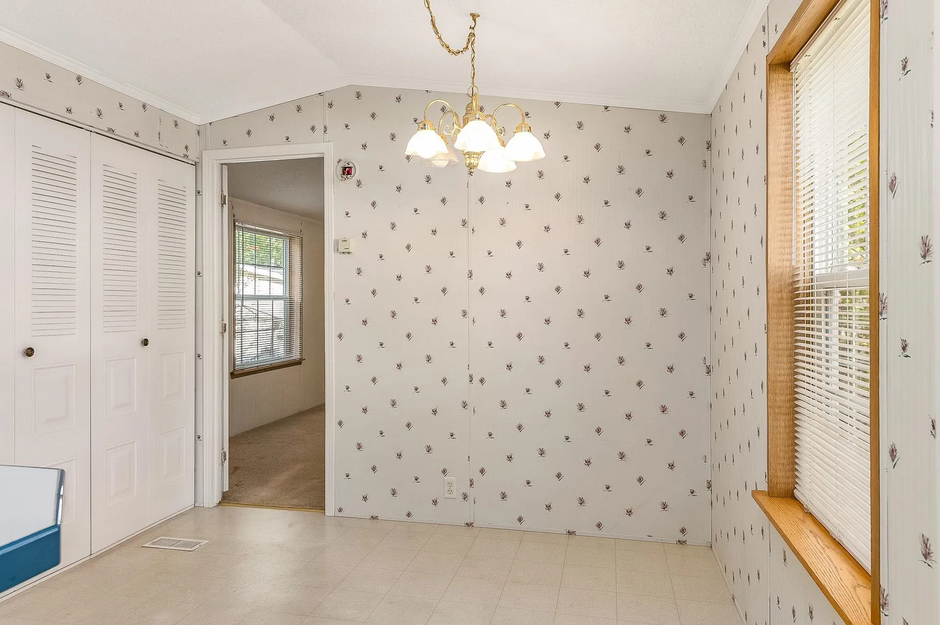 97 Colonial Village Somersworth NH 03878