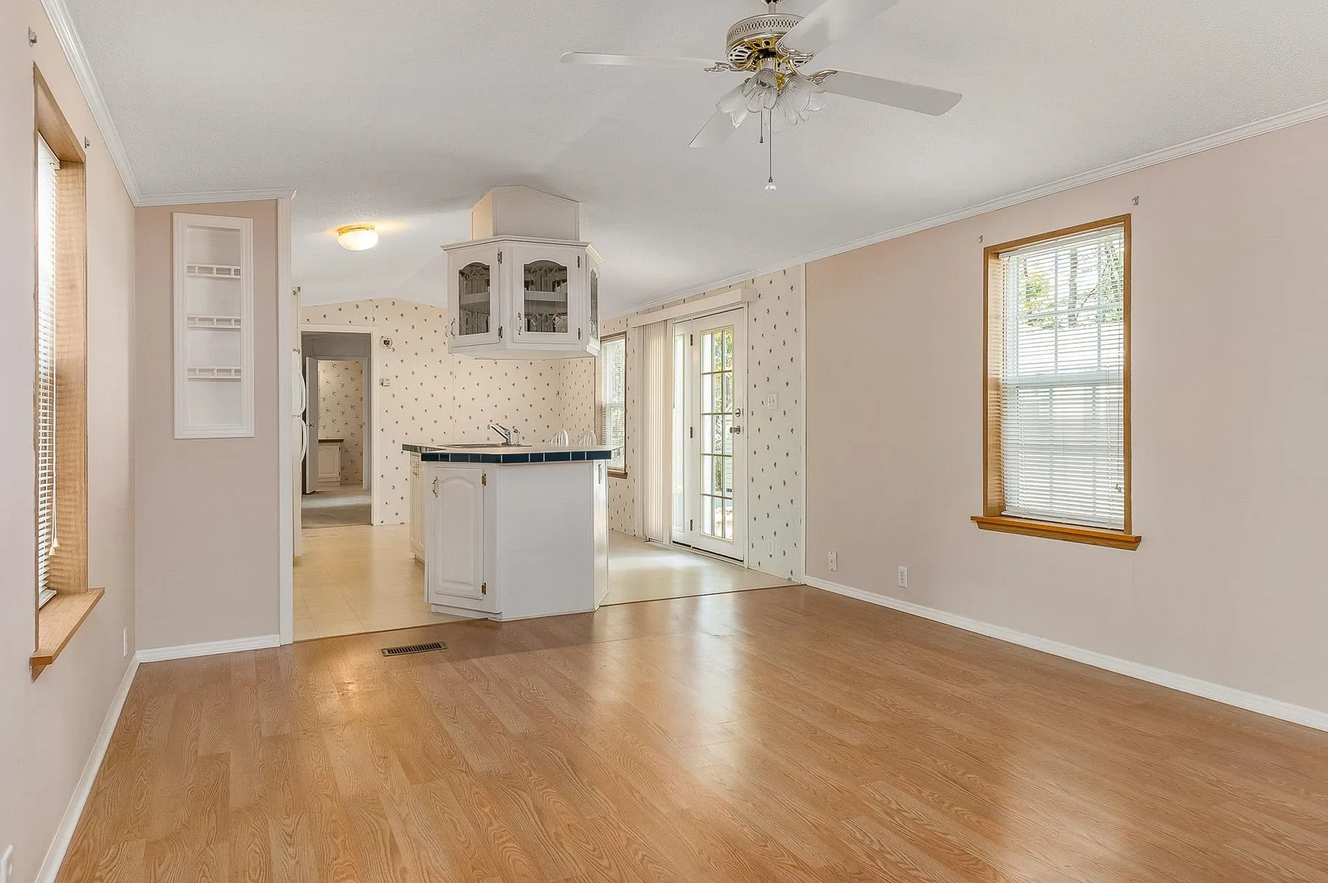 97 Colonial Village Somersworth NH 03878