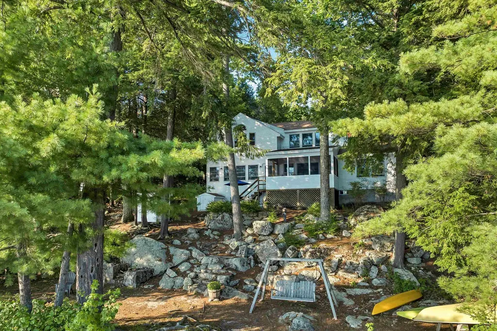 15 Grassy Pond Road Moultonborough NH 03254