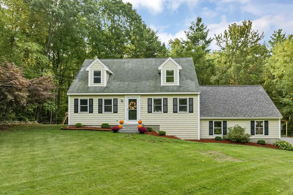 15 Mountain Road Brookline NH 03033
