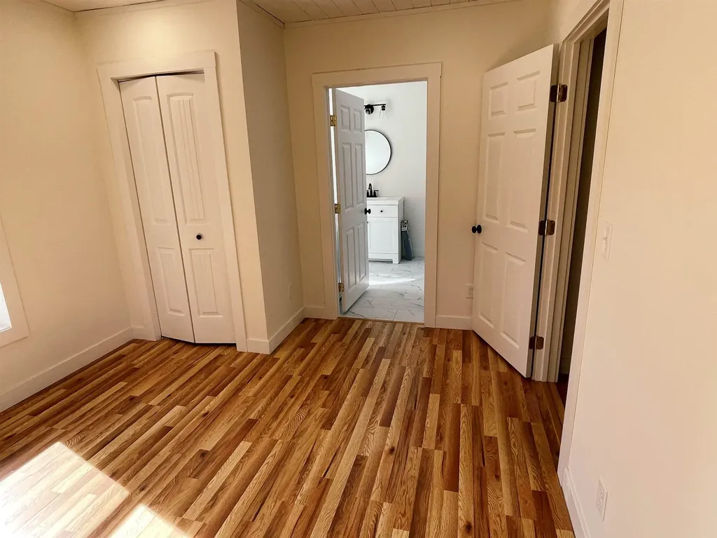 11 School Street Orleans VT 05860