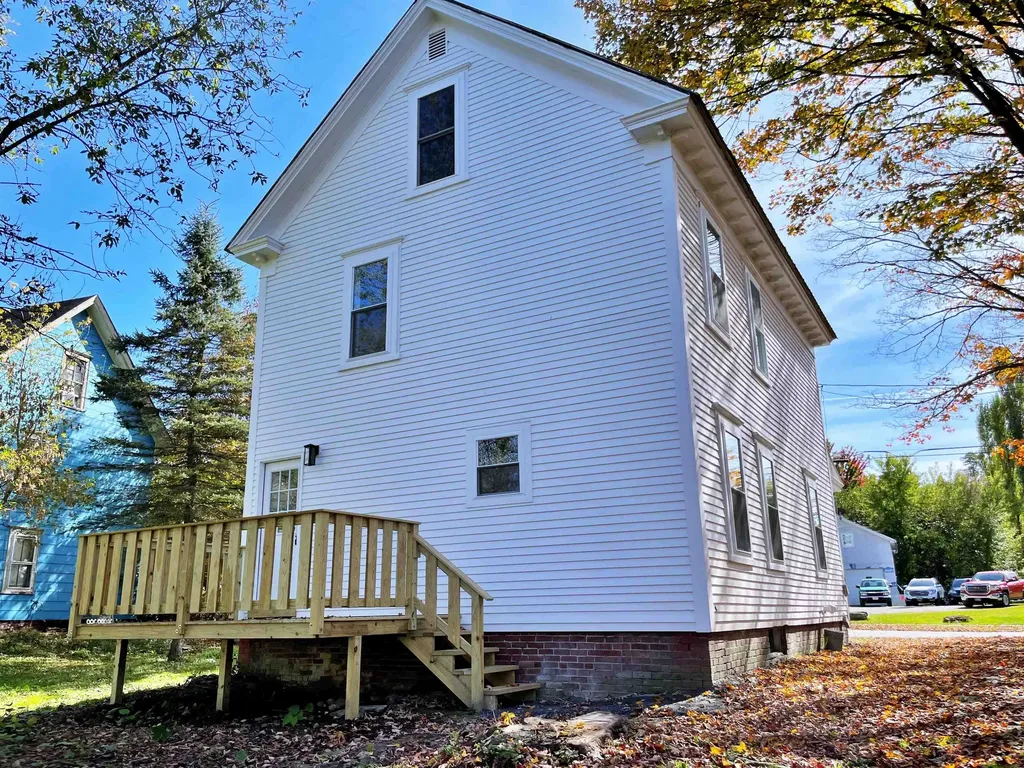 11 School Street Orleans VT 05860