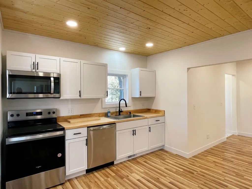 11 School Street Orleans VT 05860