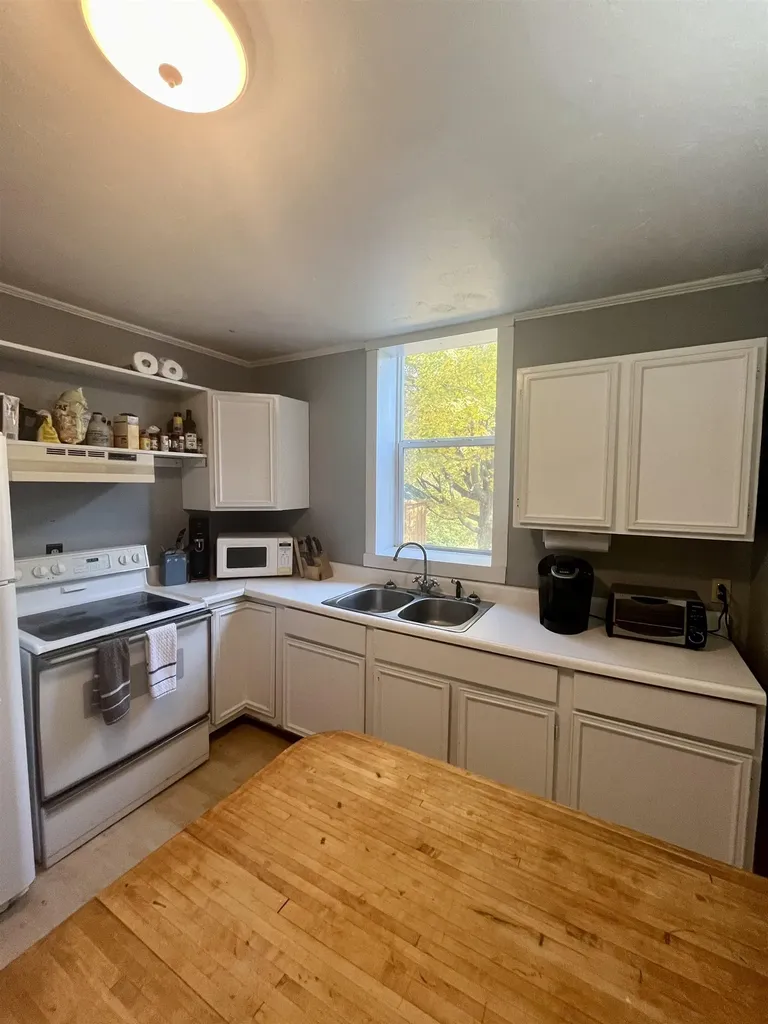 550 Main Street Cavendish VT 05142