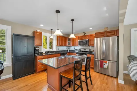 253 Drakeside Road Hampton NH 03842