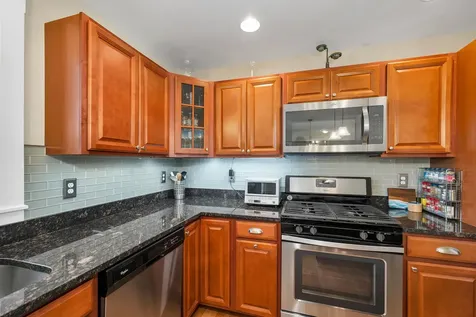 253 Drakeside Road Hampton NH 03842