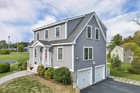 253 Drakeside Road Hampton NH 03842