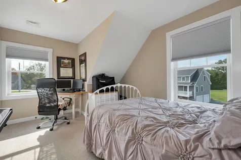 253 Drakeside Road Hampton NH 03842