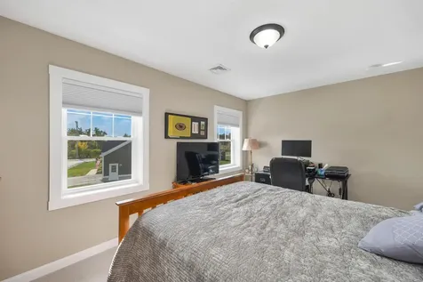 253 Drakeside Road Hampton NH 03842