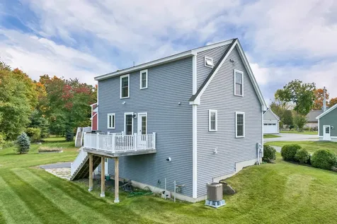 253 Drakeside Road Hampton NH 03842