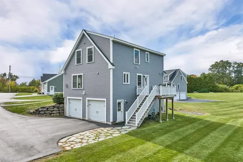 253 Drakeside Road Hampton NH 03842