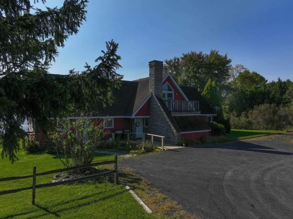 2 Cooper Bay North Grand Isle VT 05458
