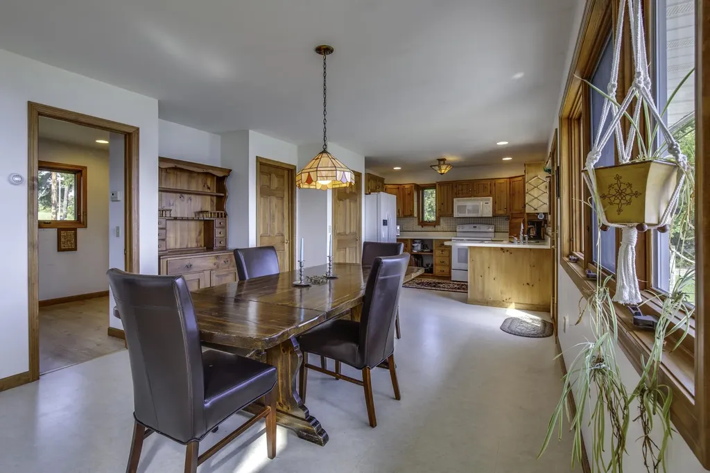 2 Cooper Bay North Grand Isle VT 05458