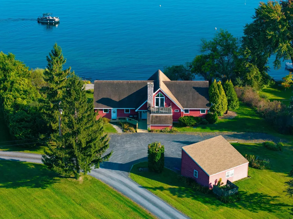 2 Cooper Bay North Grand Isle VT 05458