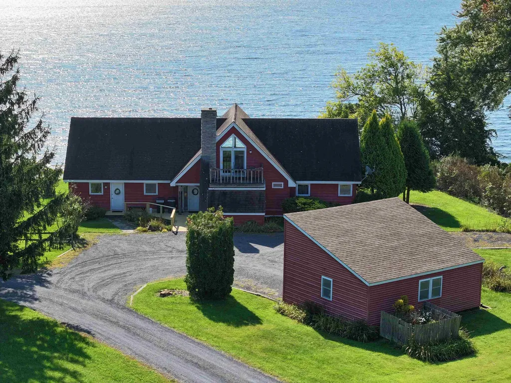 2 Cooper Bay North Grand Isle VT 05458
