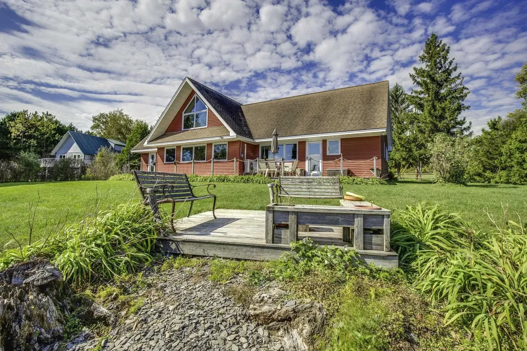 2 Cooper Bay North Grand Isle VT 05458
