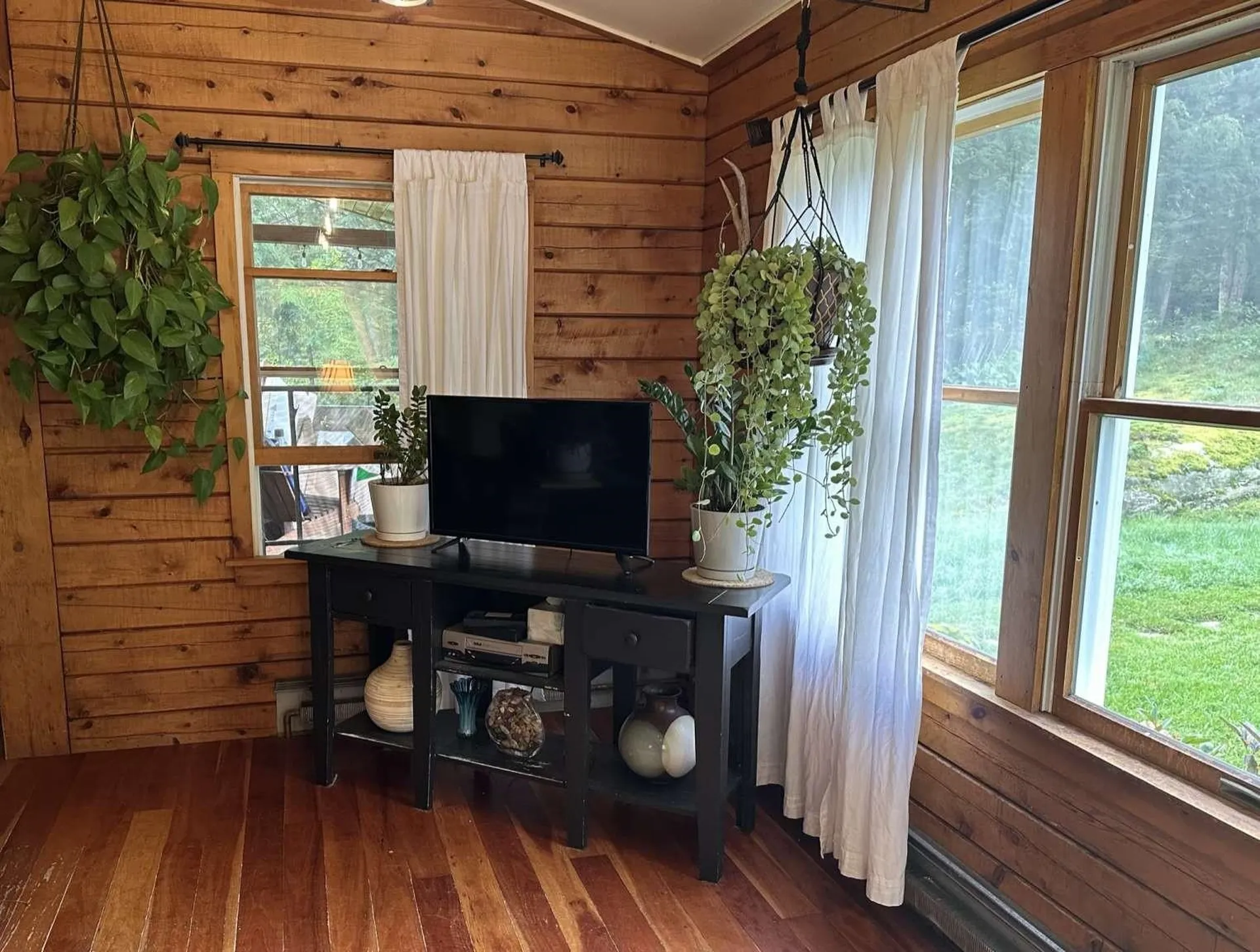 115 Russell Road Waterbury VT 05677