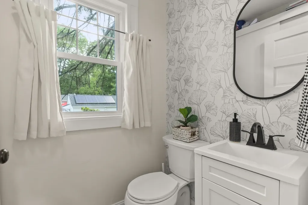 790 Middle Road Portsmouth NH 03801