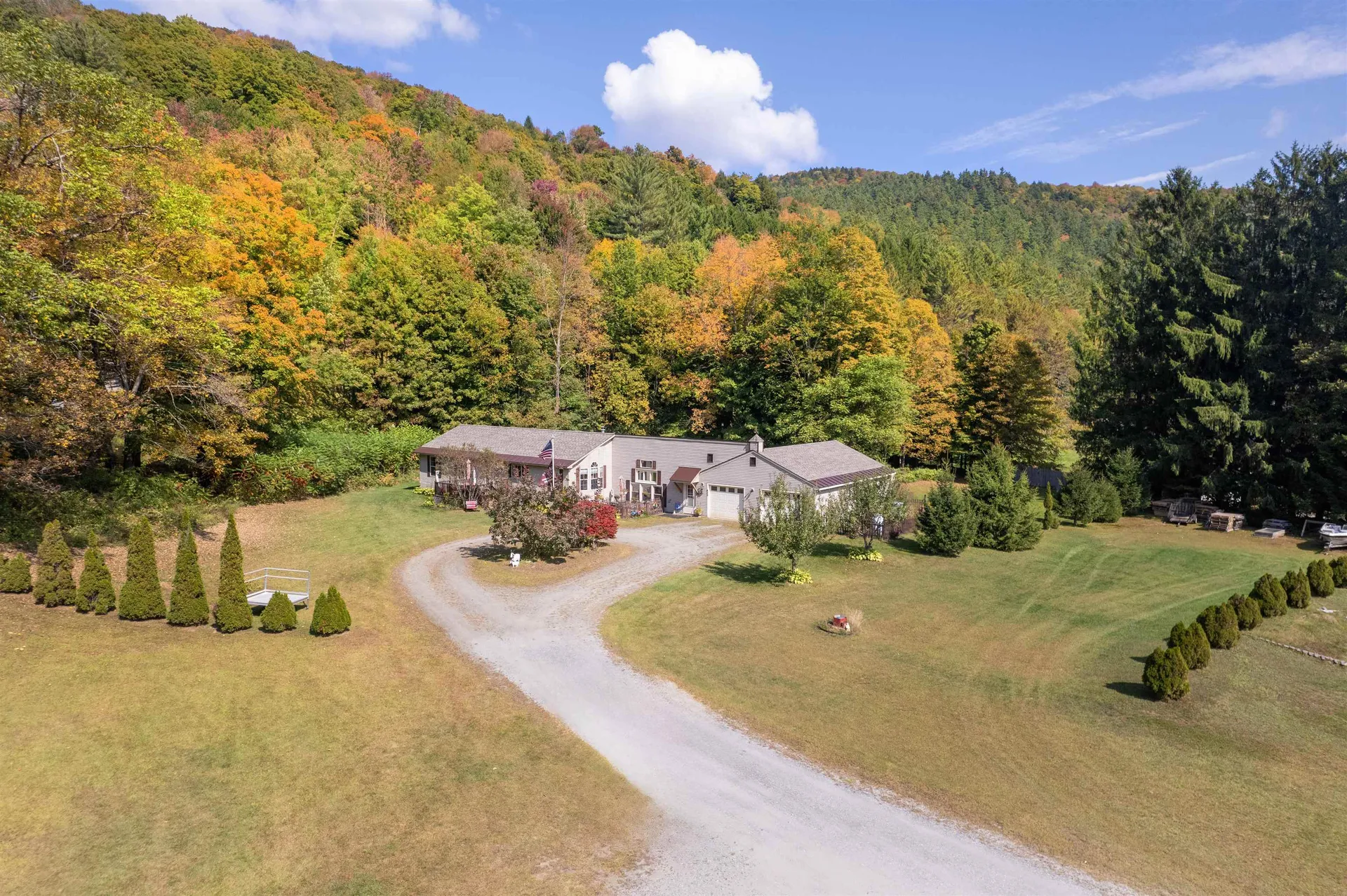 66 Cedar Acres Stockbridge VT 05772