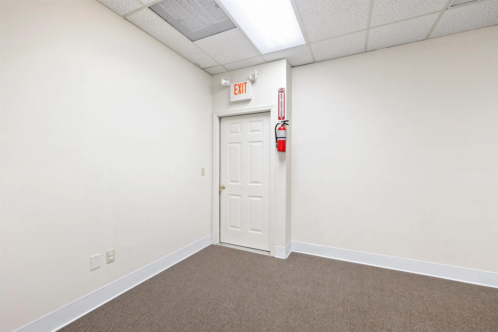 323 Gonic Road Rochester NH 03839