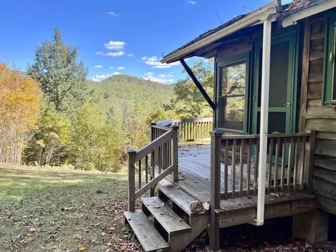 232 Worden Road Jamaica VT 05343