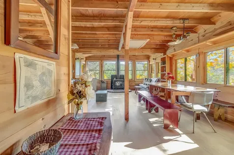 232 Worden Road Jamaica VT 05343