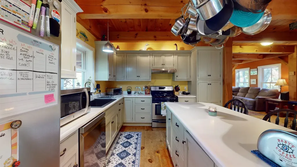 927 Upper Meehan Road Bristol VT 05443