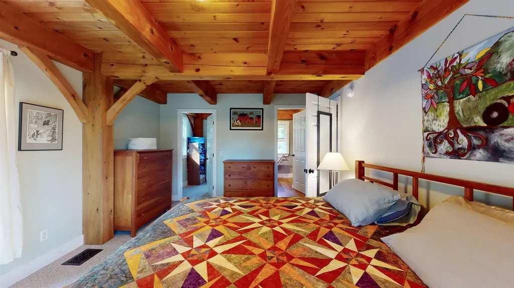 927 Upper Meehan Road Bristol VT 05443