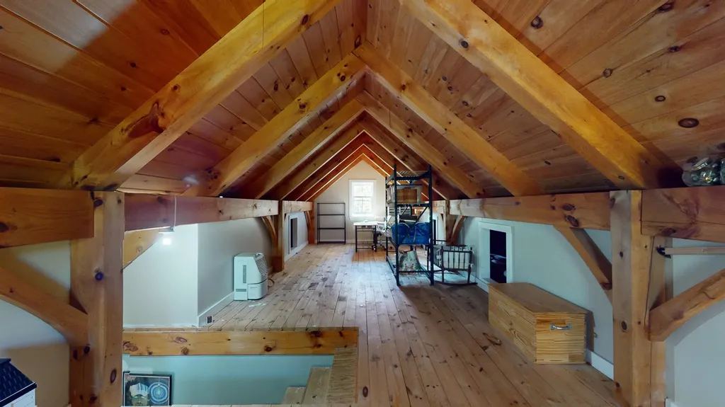 927 Upper Meehan Road Bristol VT 05443