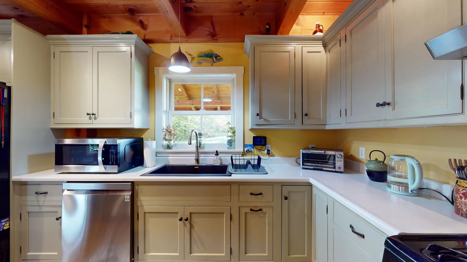 927 Upper Meehan Road Bristol VT 05443