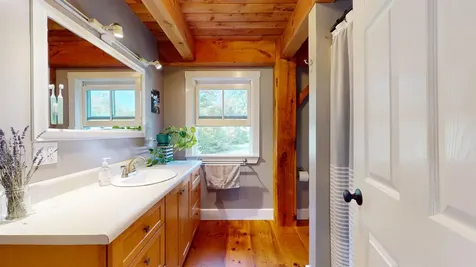 927 Upper Meehan Road Bristol VT 05443