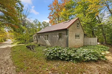 13 Tibbetts Hill Road Brookfield NH 03872