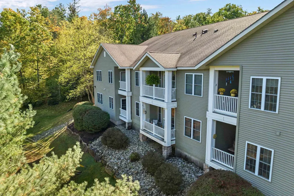 9 Blueberry Hill Road Plymouth NH 03264