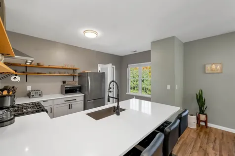 9 Blueberry Hill Road Plymouth NH 03264