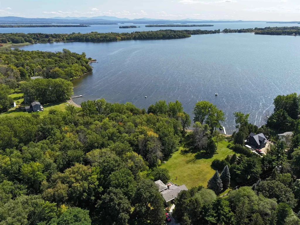 1343 Blockhouse Point Road North Hero VT 05474-9666