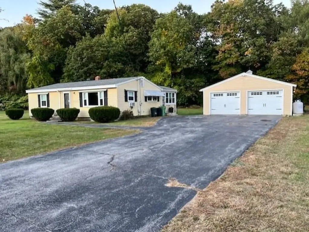 11 Broken Bridge Road Concord NH 03301