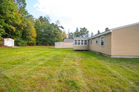 11 Broken Bridge Road Concord NH 03301