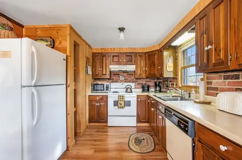 259 Bean Road Errol NH 03579