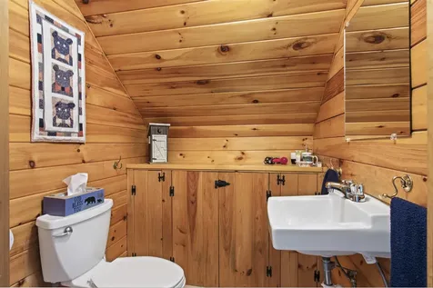 259 Bean Road Errol NH 03579