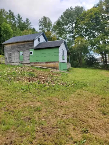 51 Chiselville Road Sunderland VT 05250-9766