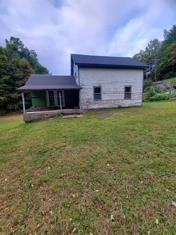 51 Chiselville Road Sunderland VT 05250-9766