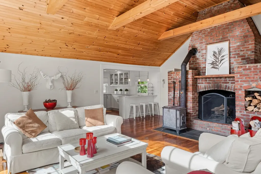 2027 Belmont Road Mount Holly VT 05730