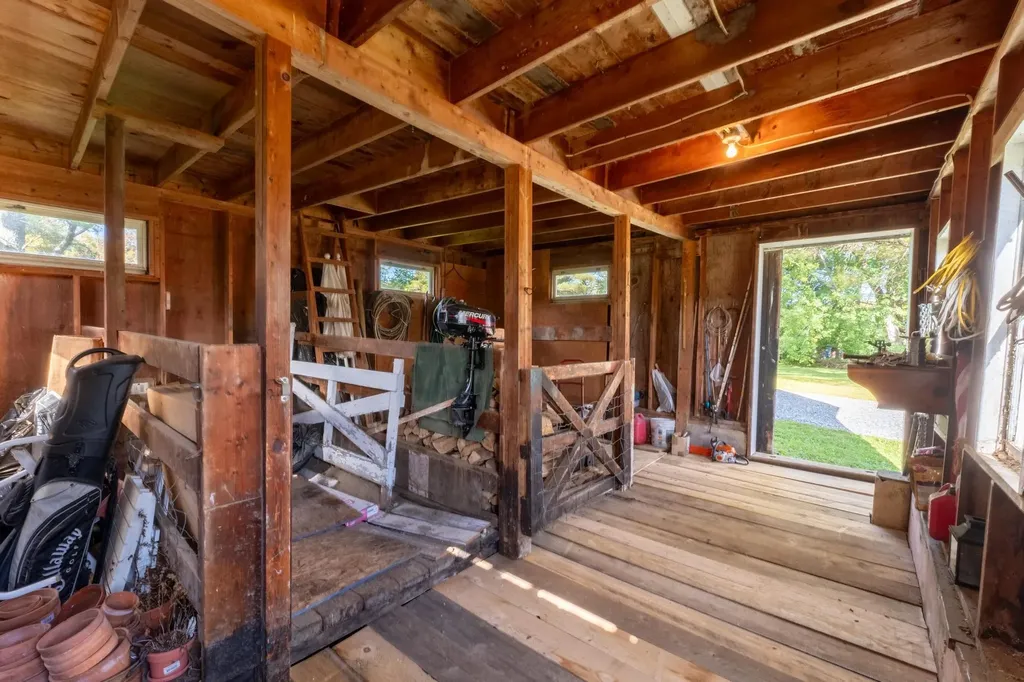 2027 Belmont Road Mount Holly VT 05730