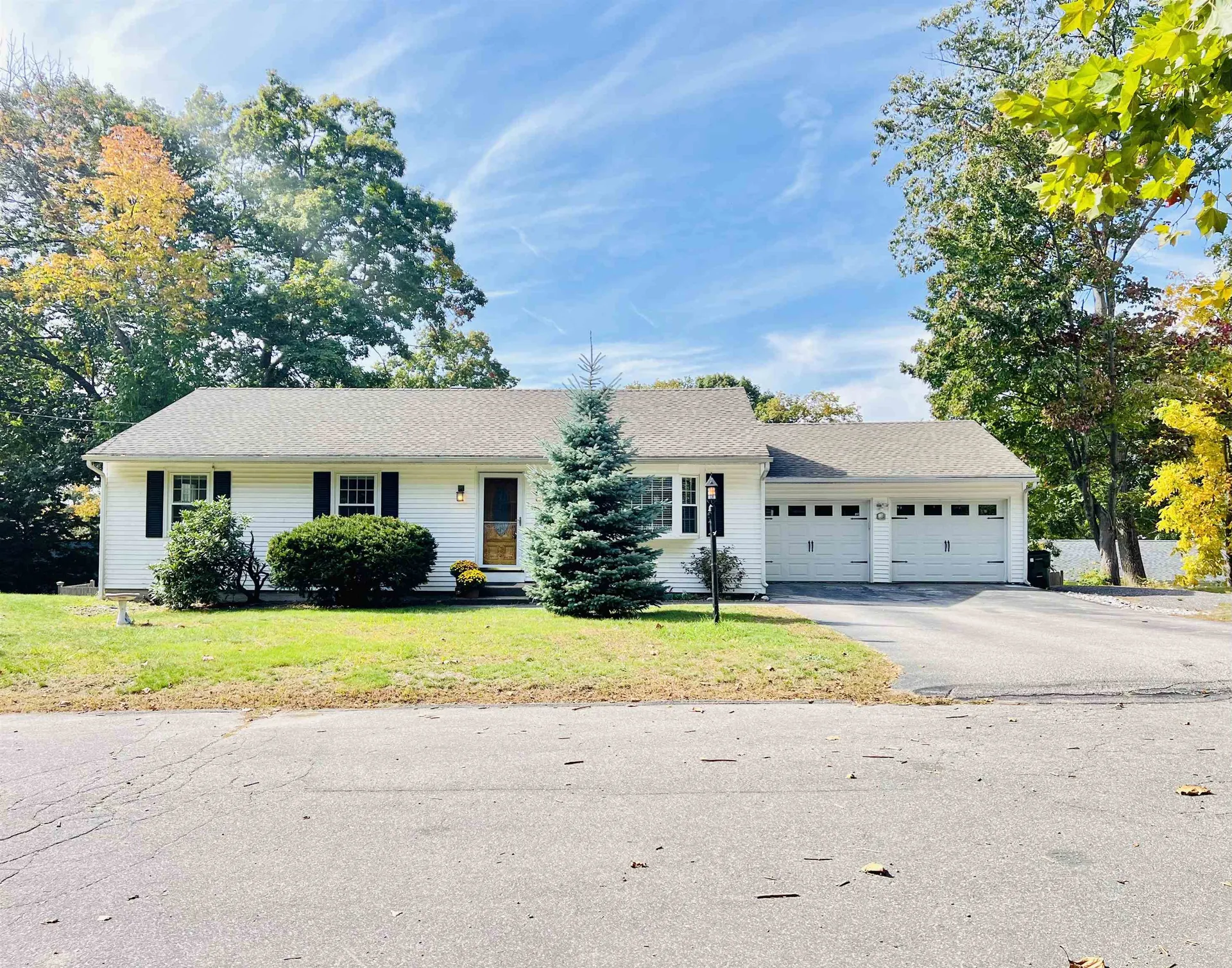 74 Birchwood Road Manchester NH 03104